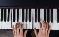 Leçon de piano n°3 : Tutoriel Berceuse de Brahms